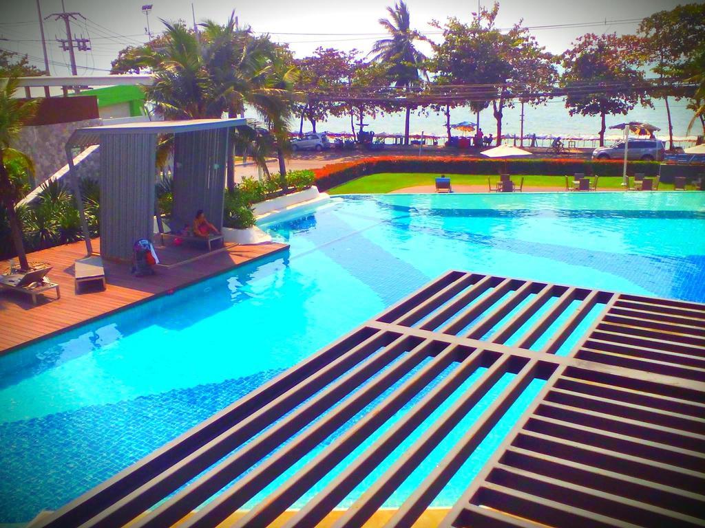 Lumpini Seaview Top Floor Praia de Jomtien Exterior foto